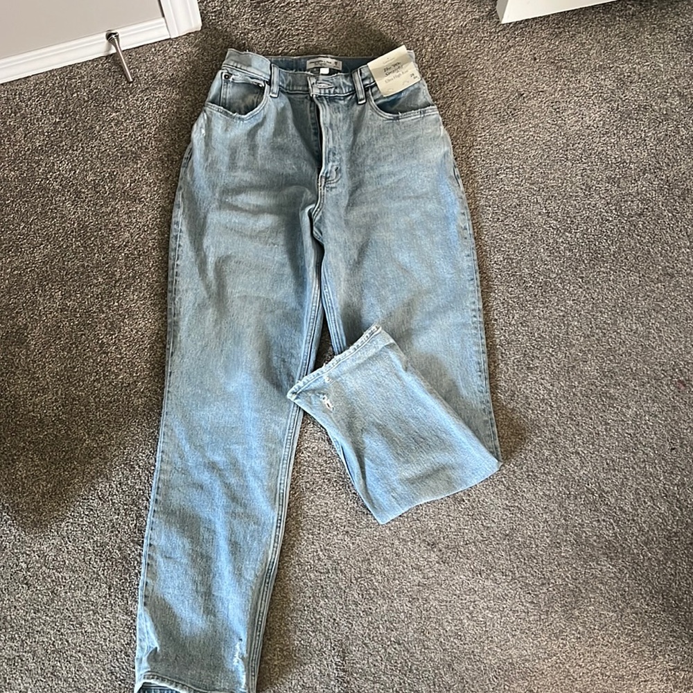 Brand new Abercrombie and fitch curve live jeans